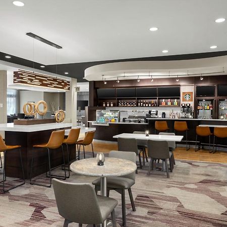Courtyard By Marriott Omaha Bellevue At Beardmore Event Center Экстерьер фото