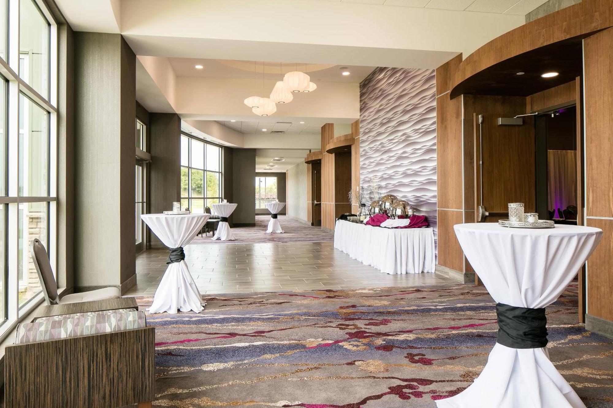 Courtyard By Marriott Omaha Bellevue At Beardmore Event Center Экстерьер фото